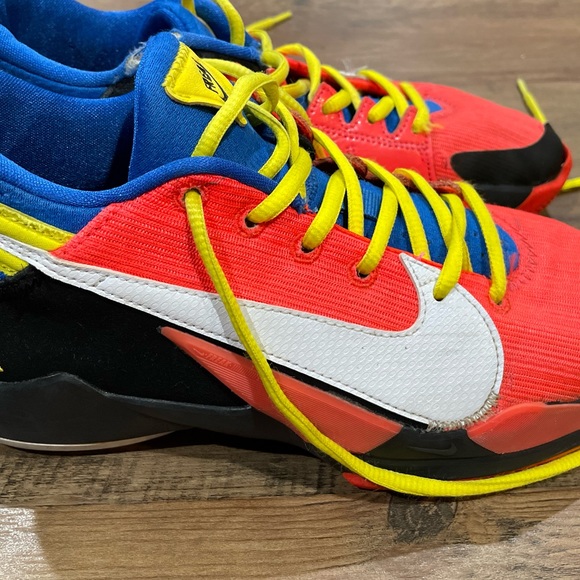 NIKE MENS SNEAKERS - Picture 2 of 12